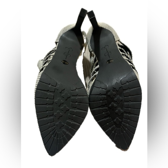 Jessica Simpson Elegant Black and White Strappy Heels, Size 8M - Picture 4 of 12